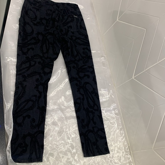 NWT🌸Joseph Ribkoff Black Cropped Jeans - Picture 16 of 17